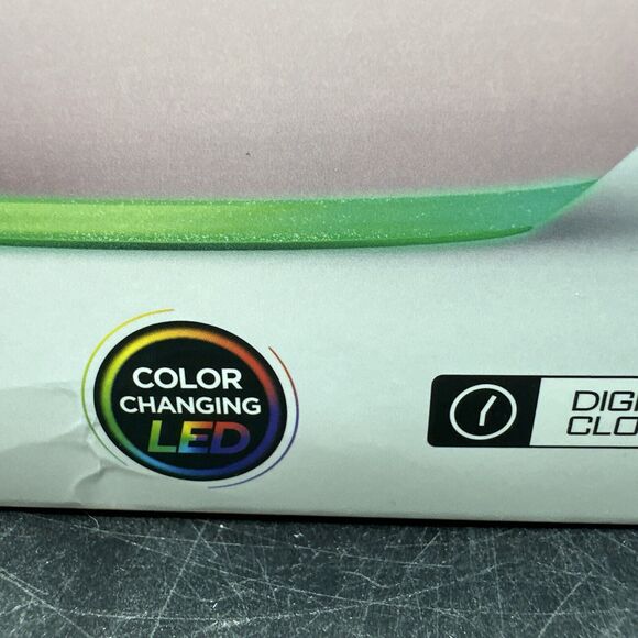 Bluetooth wireless speaker and clock with LED Radio Mode And Usb Charging {LA} - Picture 9 of 16